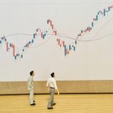 敢えて逆張りで攻める